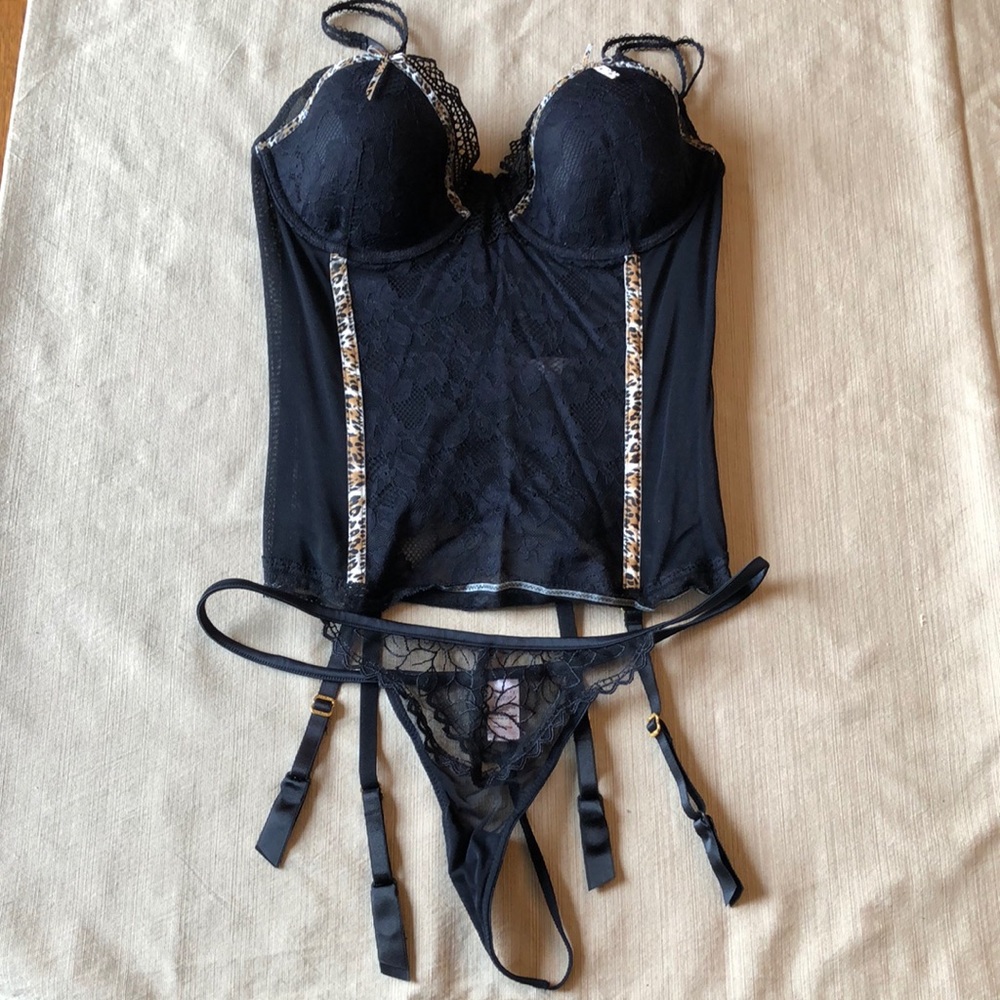 Victoria’s Secret Very Sexy Lingerie